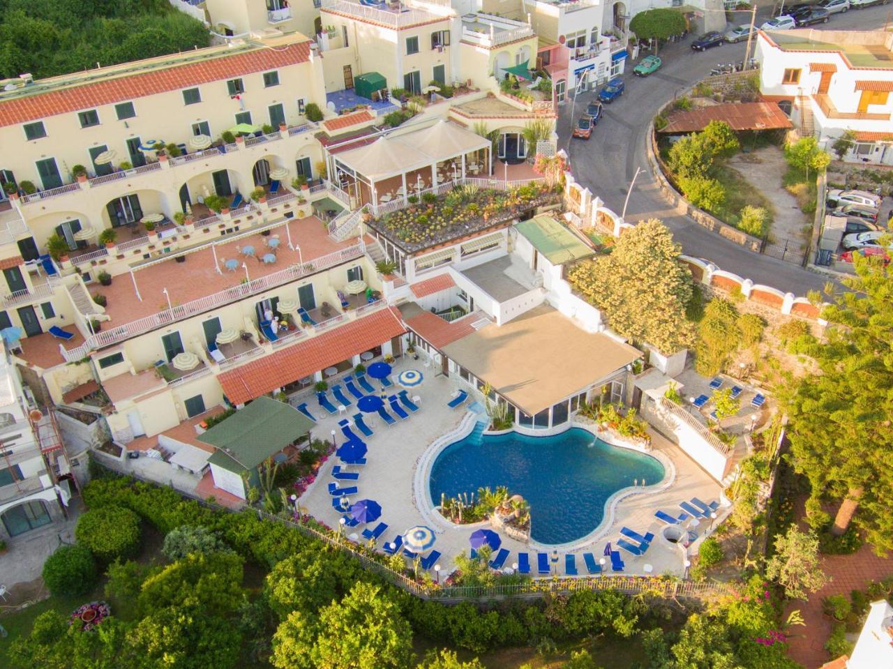 Hotel Terme Saint Raphael Barano d'Ischia Exterior photo